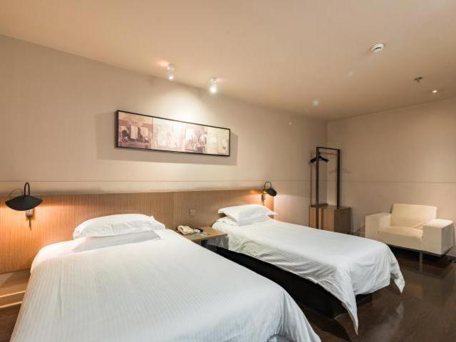 Jinjiang Inn Nanjing Road Pedestrian Streeteast Asia Hotel Xangai Exterior foto