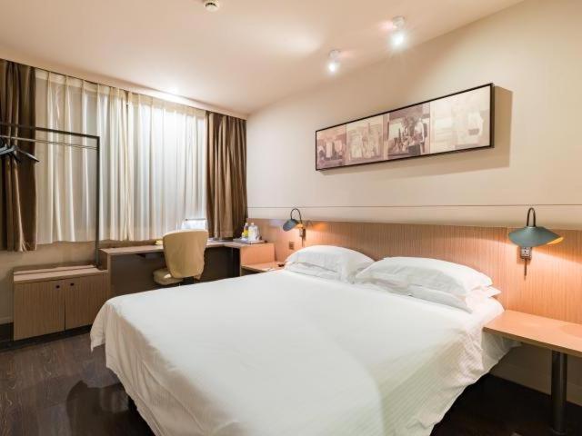 Jinjiang Inn Nanjing Road Pedestrian Streeteast Asia Hotel Xangai Exterior foto